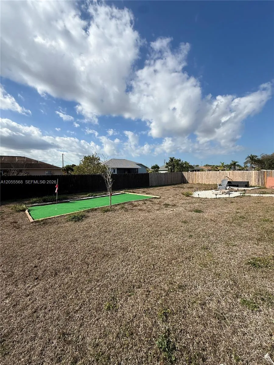 320 26 TERRACE #N.A Cape Coral, FL 33034