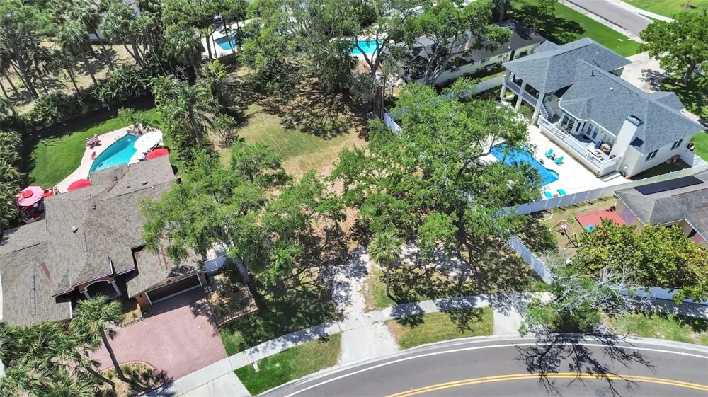 5438 BAYOU GRANDE BOULEVARD NE St Petersburg, FL 33703