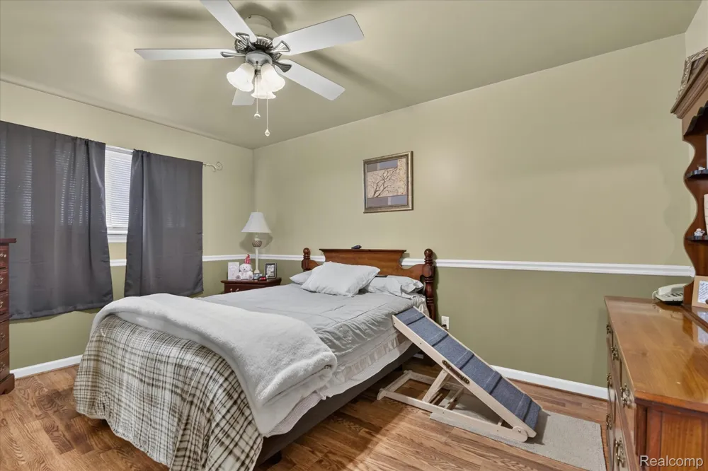 27241 Evelyn Avenue Brownstown Charter Township, MI 48183