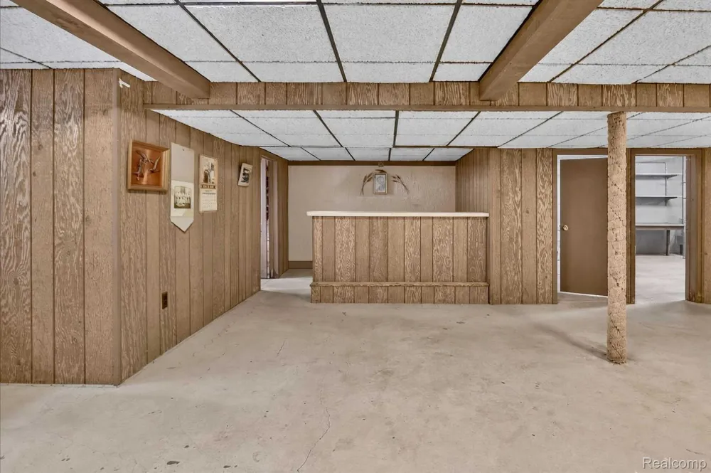 27241 Evelyn Avenue Brownstown Charter Township, MI 48183