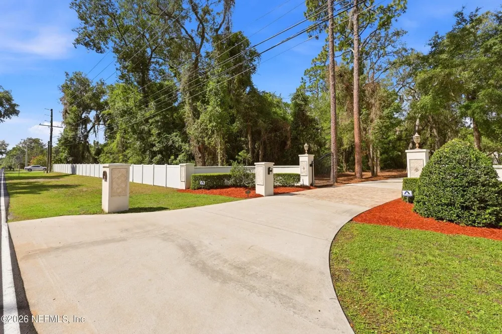 3260 COUNTY ROAD 209 Green Cove Springs, FL 32043
