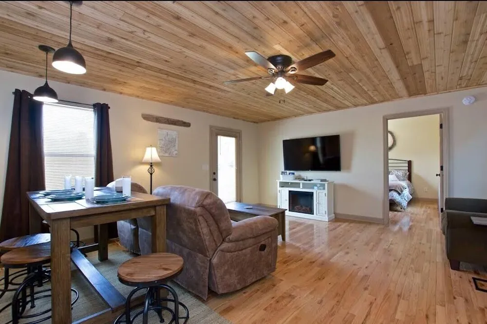 406 Long Hollow Road Chickamauga, GA 30707