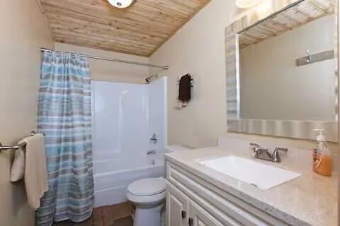 406 Long Hollow Road Chickamauga, GA 30707