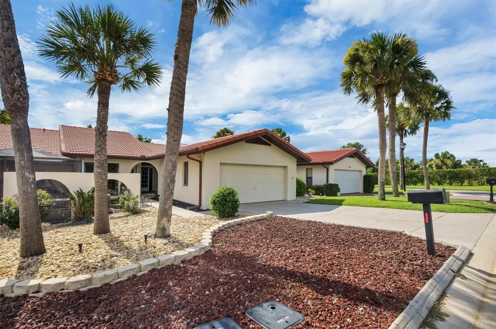 503 CLUBHOUSE DRIVE Lake Wales, FL 33898