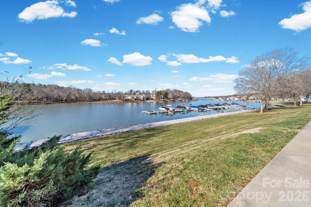 529 Catspaw Road Statesville, NC 28677