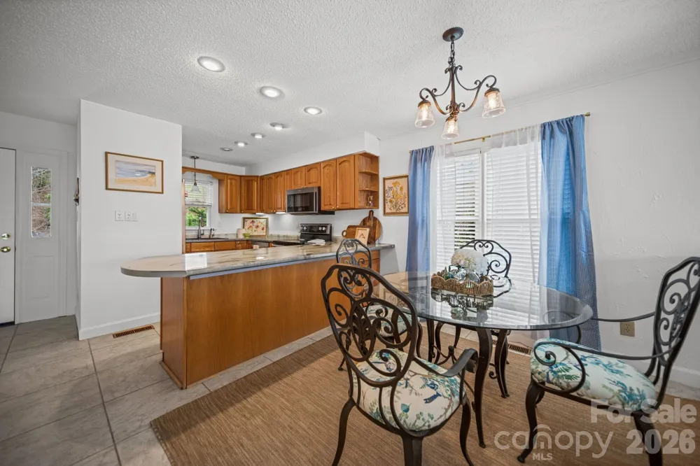 529 Catspaw Road Statesville, NC 28677
