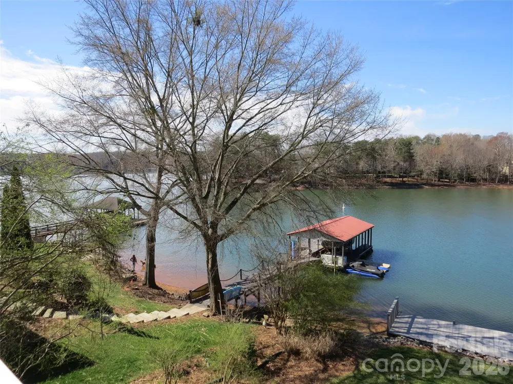 529 Catspaw Road Statesville, NC 28677