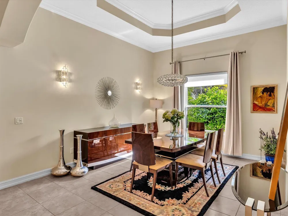 1286 RIVER REACH DRIVE Vero Beach, FL 32967