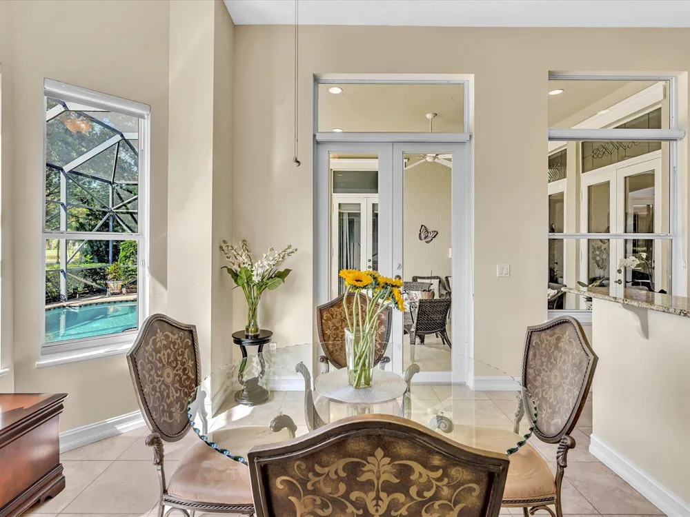 1286 RIVER REACH DRIVE Vero Beach, FL 32967