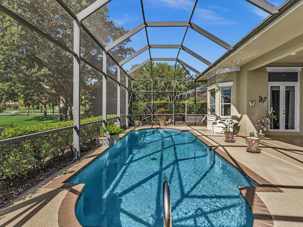 1286 RIVER REACH DRIVE Vero Beach, FL 32967
