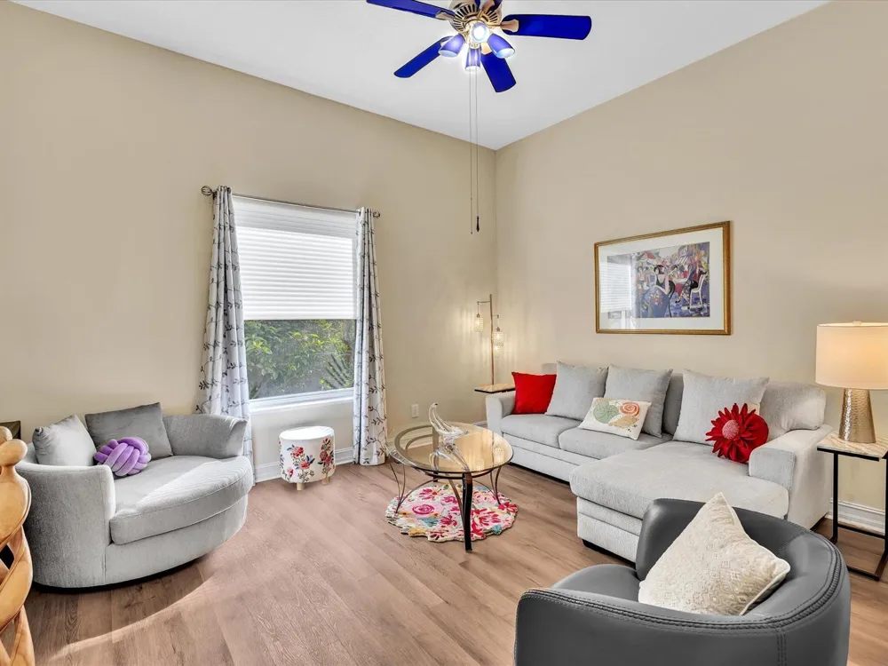 1286 RIVER REACH DRIVE Vero Beach, FL 32967