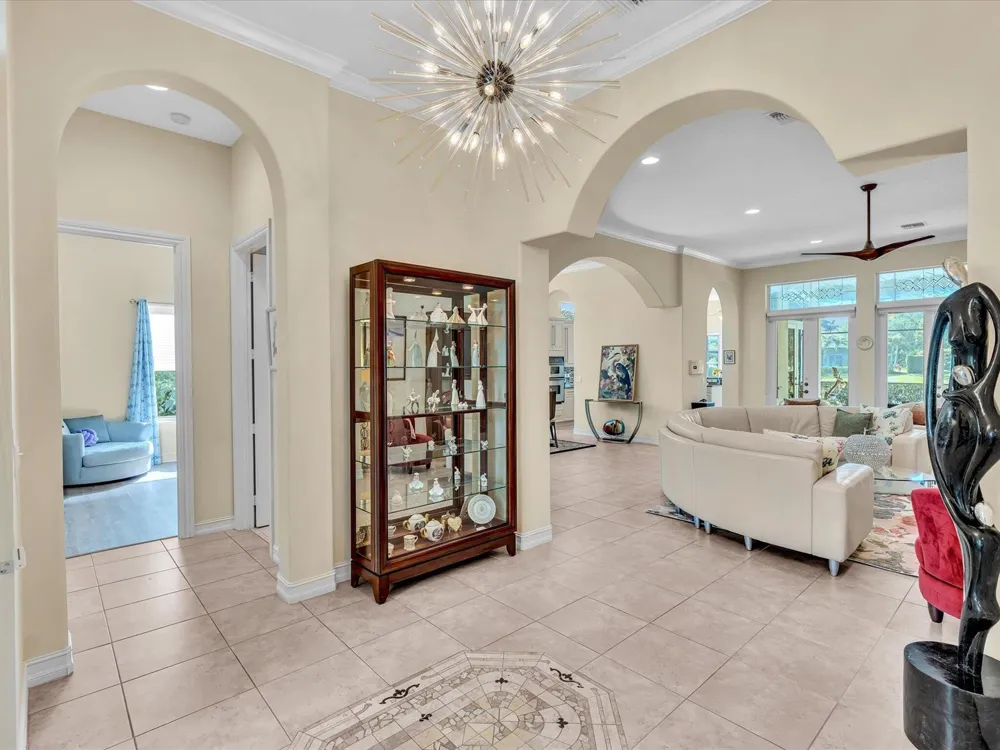 1286 RIVER REACH DRIVE Vero Beach, FL 32967