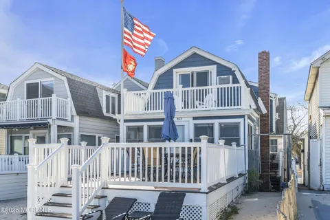 413 Beachfront