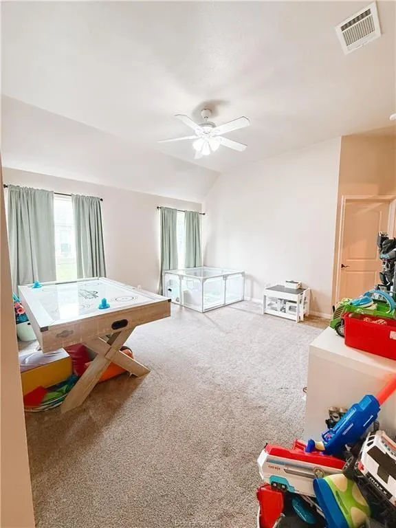 52 Fairway Drive Normangee, TX 77871