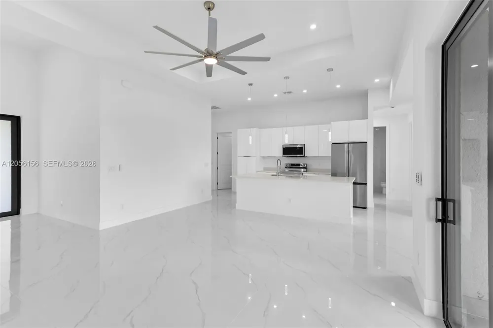 4202 NW  33rd St Cape Coral, FL 33993