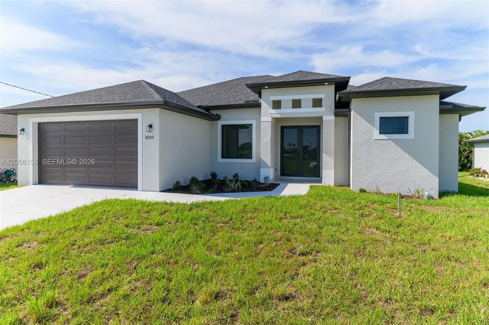4202 NW  33rd St Cape Coral, FL 33993