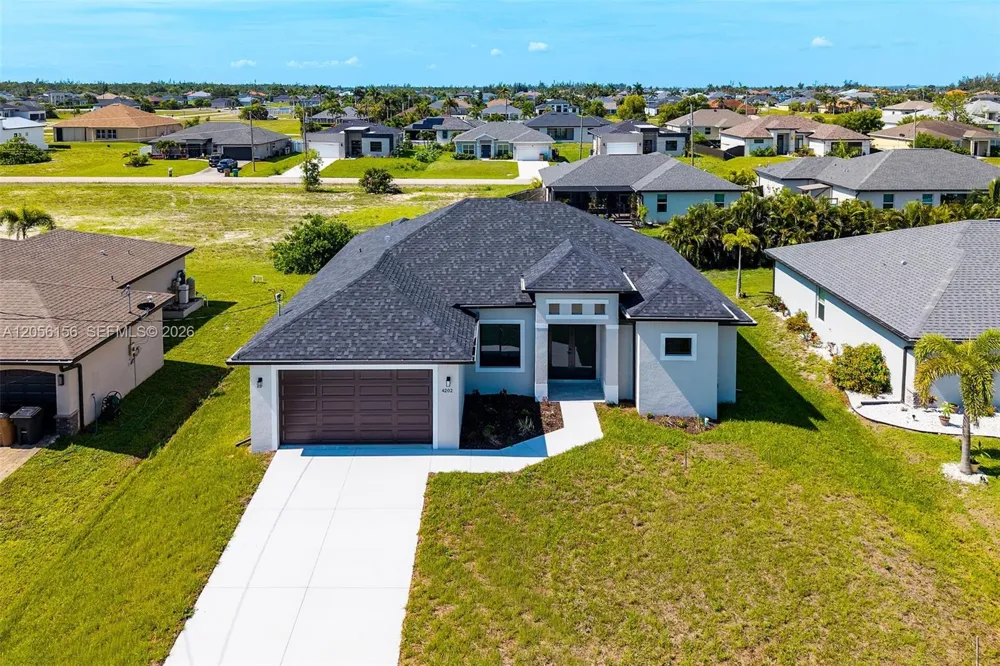 4202 NW  33rd St Cape Coral, FL 33993