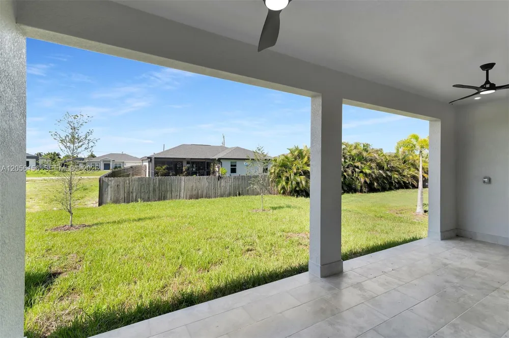 4202 NW  33rd St Cape Coral, FL 33993