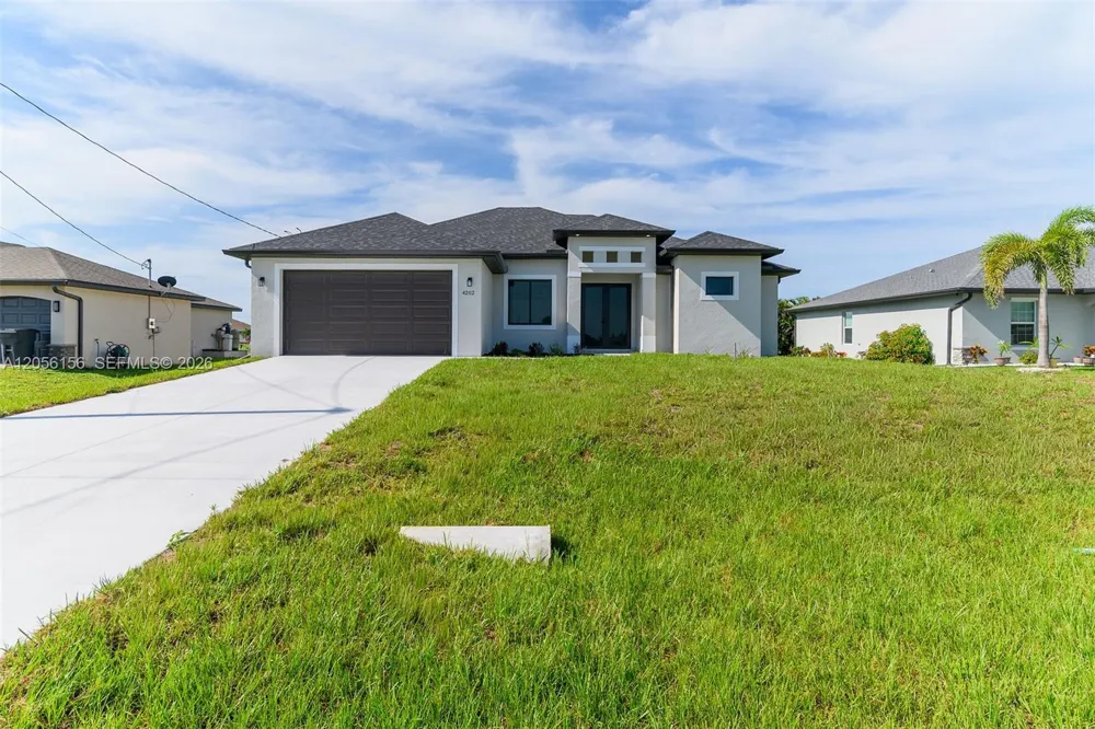 4202 NW  33rd St Cape Coral, FL 33993