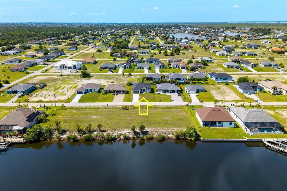 4202 NW  33rd St Cape Coral, FL 33993