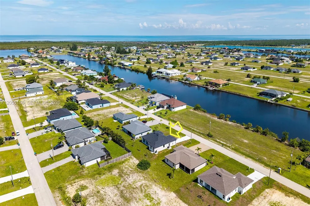 4202 NW  33rd St Cape Coral, FL 33993