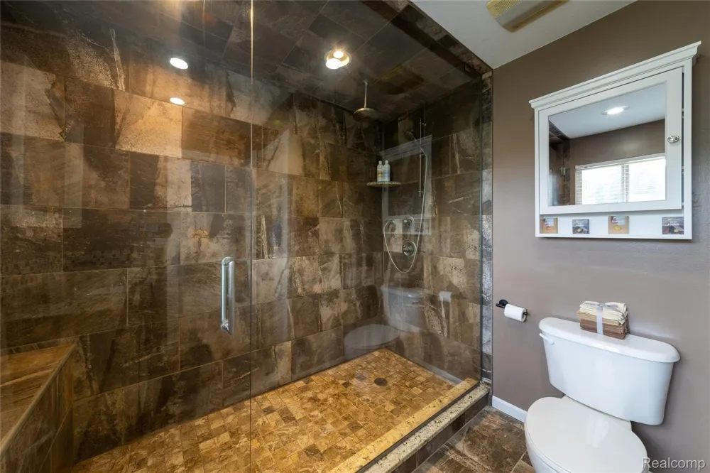 38575 Barth Street Romulus City, MI 48174