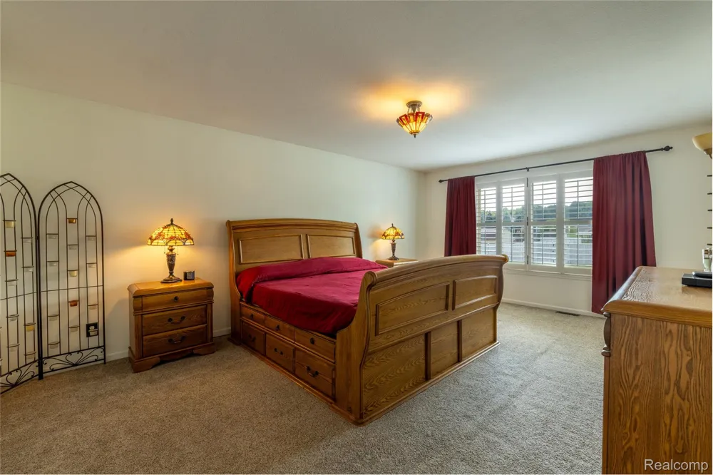 38575 Barth Street Romulus City, MI 48174