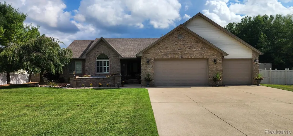 38575 Barth Street Romulus City, MI 48174