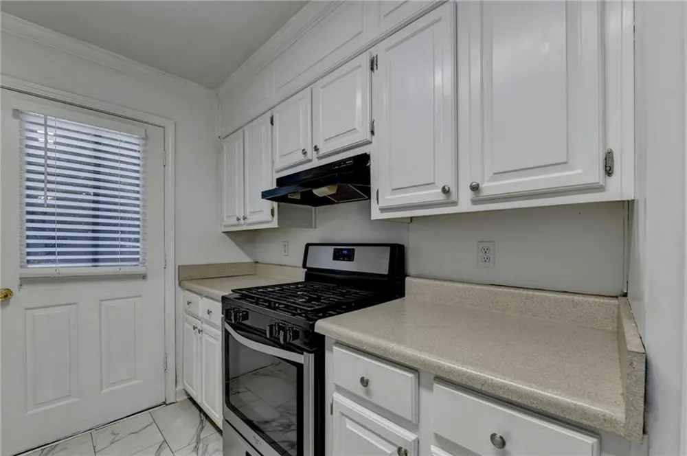 5025 Leeshire Trail #7 Tucker, GA 30084