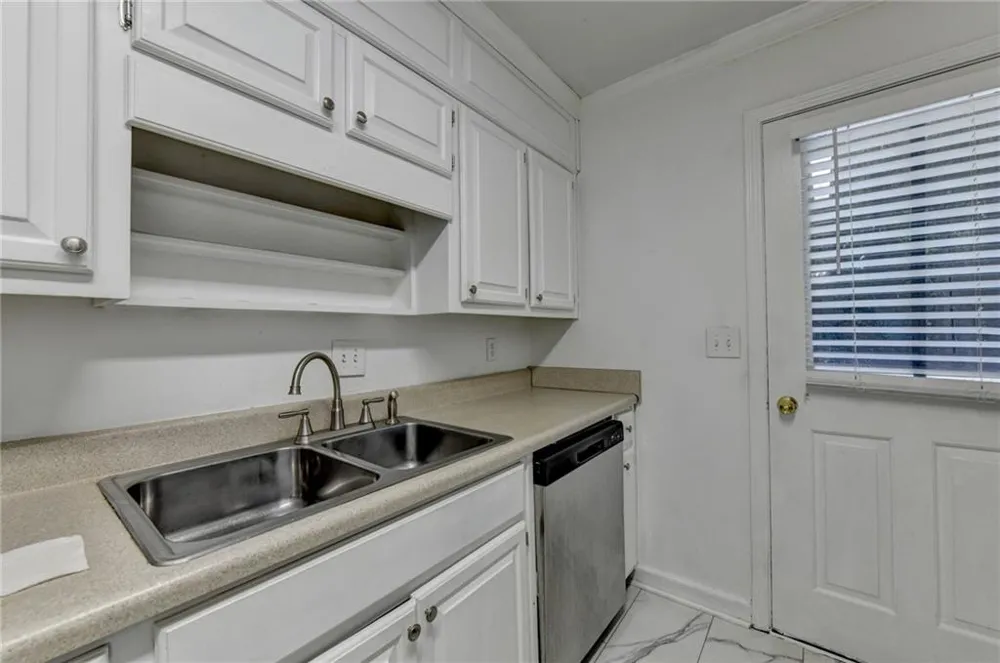 5025 Leeshire Trail #7 Tucker, GA 30084