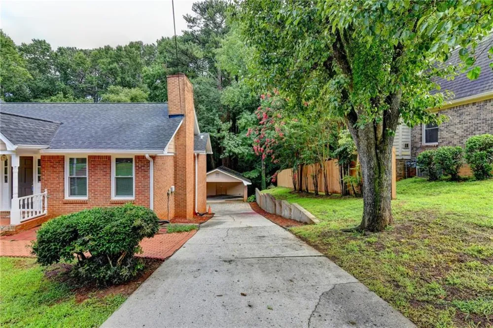 5025 Leeshire Trail #7 Tucker, GA 30084
