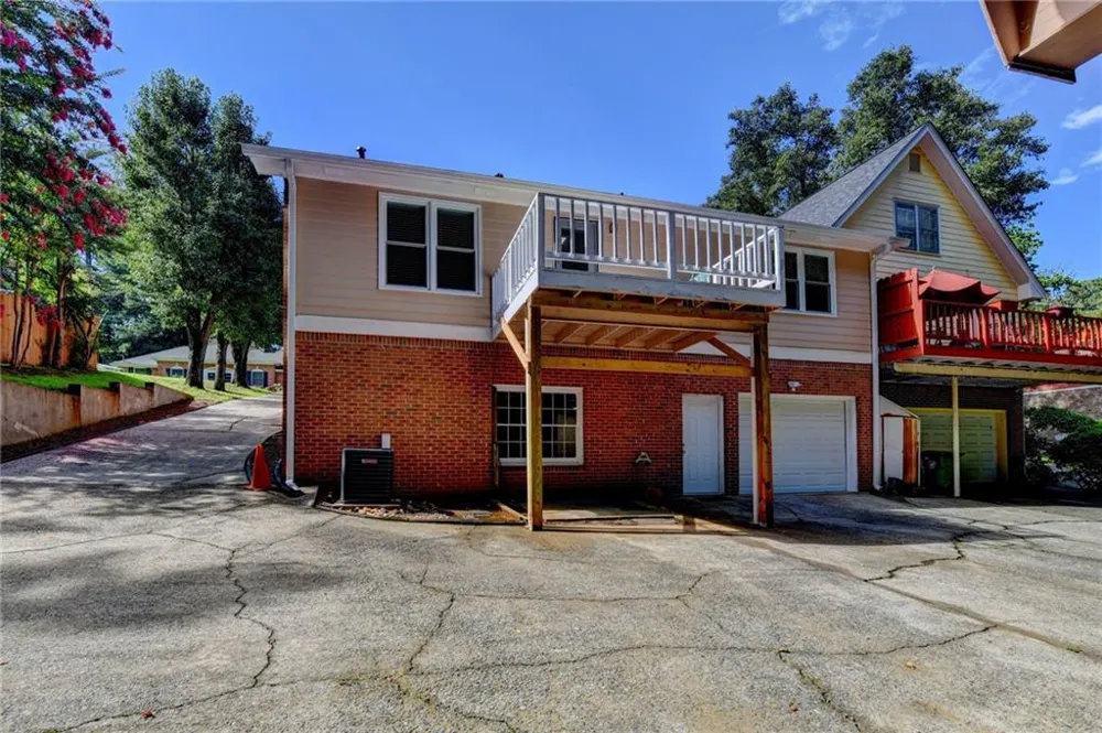 5025 Leeshire Trail #7 Tucker, GA 30084