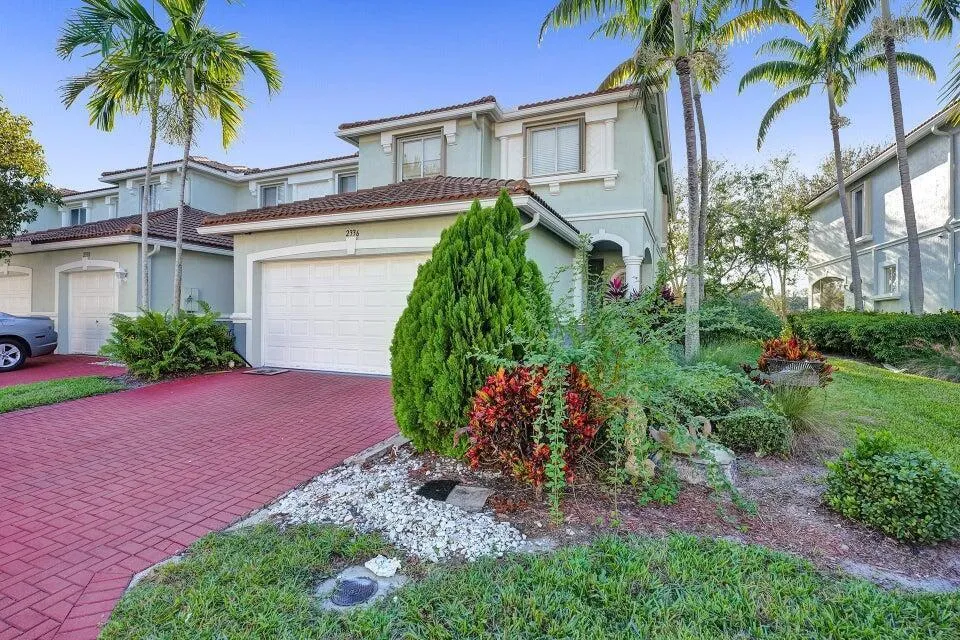 2336 Center Stone Lane Riviera Beach, FL 33404