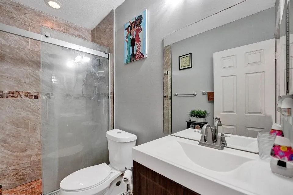 2336 Center Stone Lane Riviera Beach, FL 33404