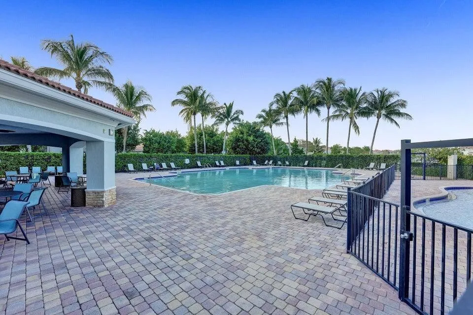 2336 Center Stone Lane Riviera Beach, FL 33404