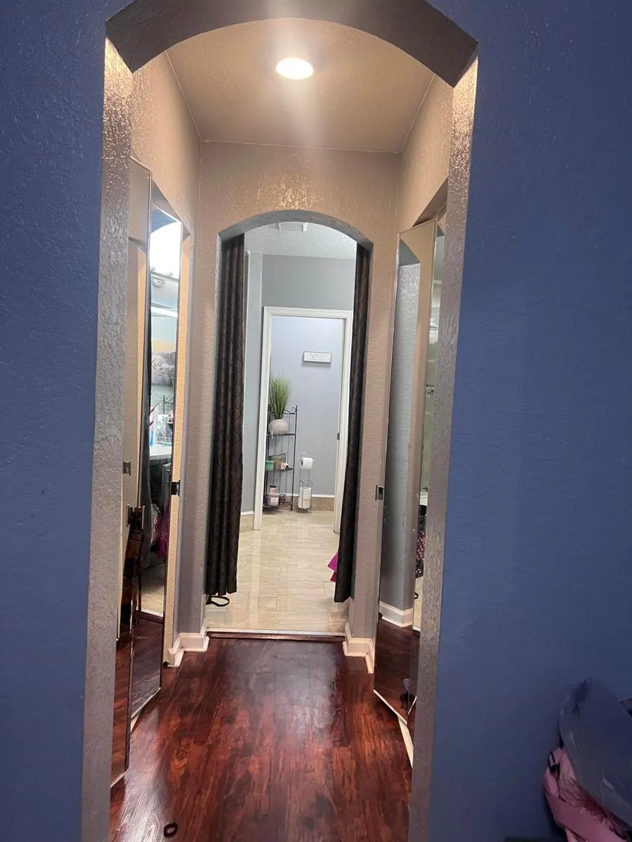 2336 Center Stone Lane Riviera Beach, FL 33404