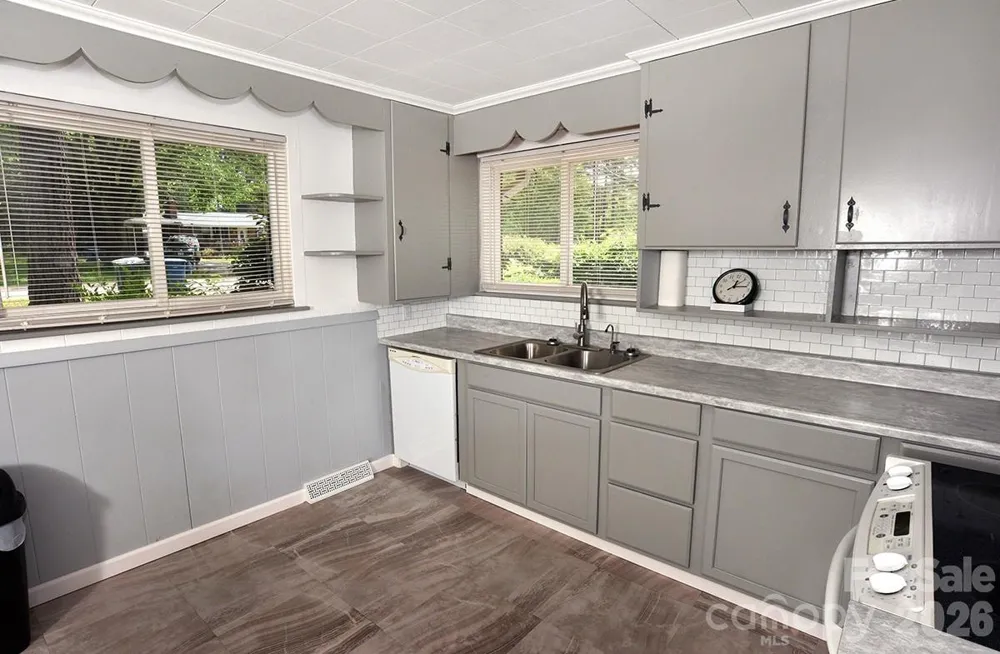 709 Sunset Drive Salisbury, NC 28147