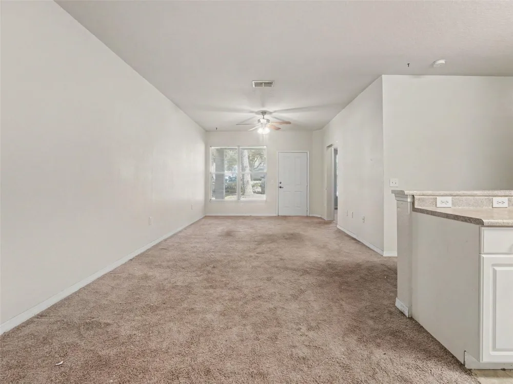 8003 HEMINGWAY CIRCLE #8003-8 Haines City, FL 33844
