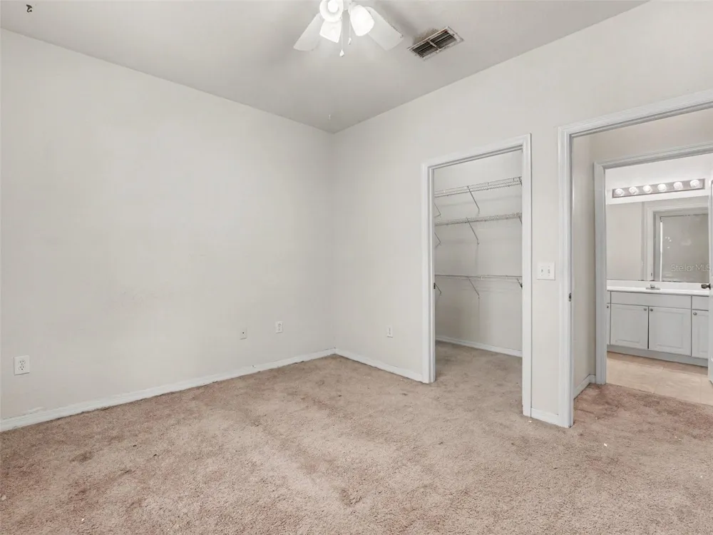 8003 HEMINGWAY CIRCLE #8003-8 Haines City, FL 33844
