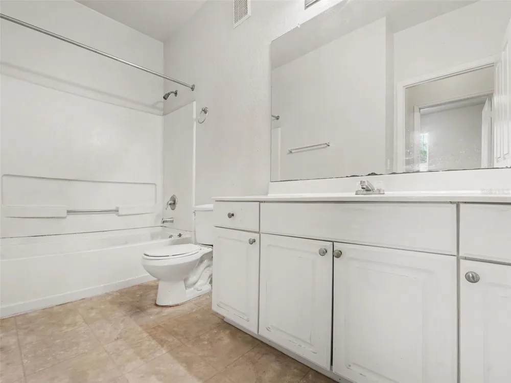 8003 HEMINGWAY CIRCLE #8003-8 Haines City, FL 33844
