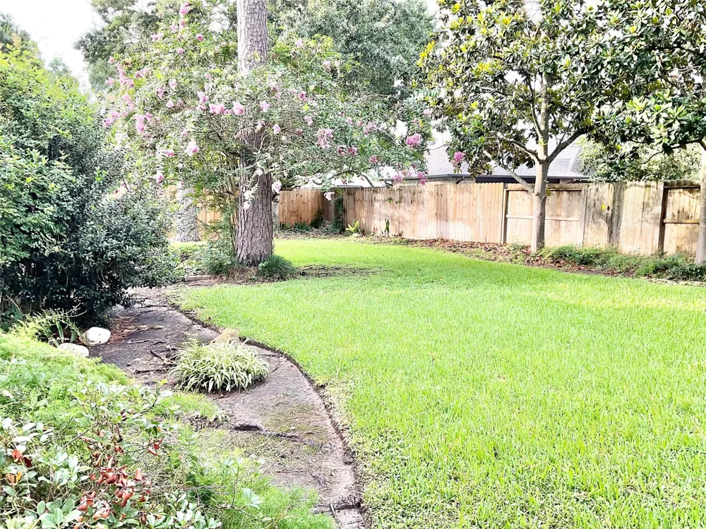 1022 Oak Leaf Street La Porte, TX 77571