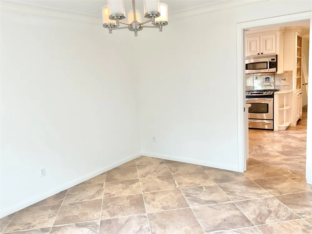 1022 Oak Leaf Street La Porte, TX 77571