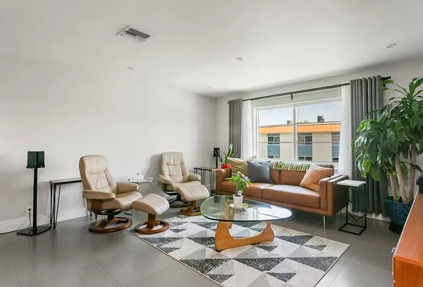 9 NE 19th Court #C216 Wilton Manors, FL 33305