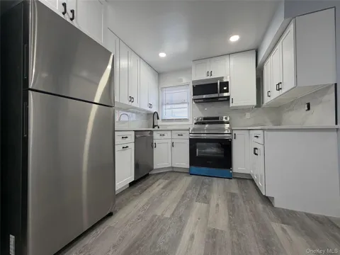 21 Cochran Place