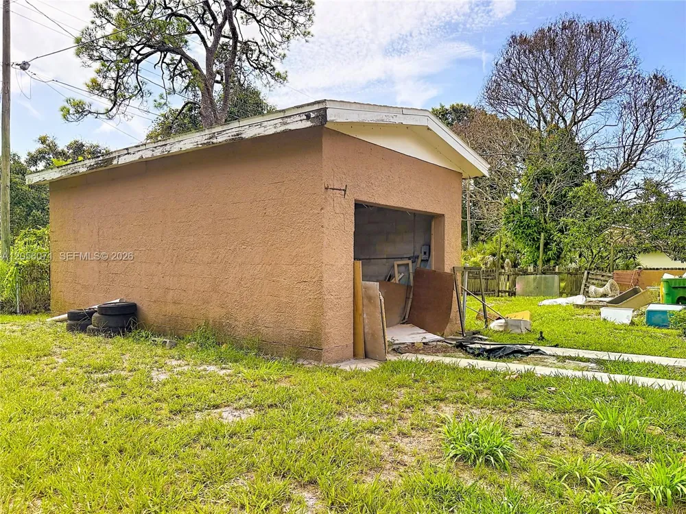618 S Varr Avenue Cocoa, FL 32922