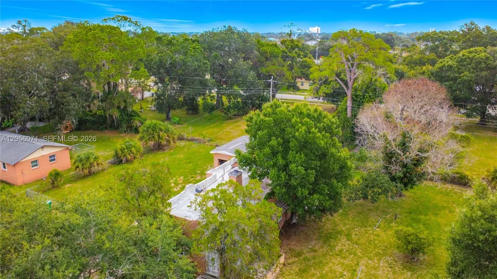 618 S Varr Avenue Cocoa, FL 32922