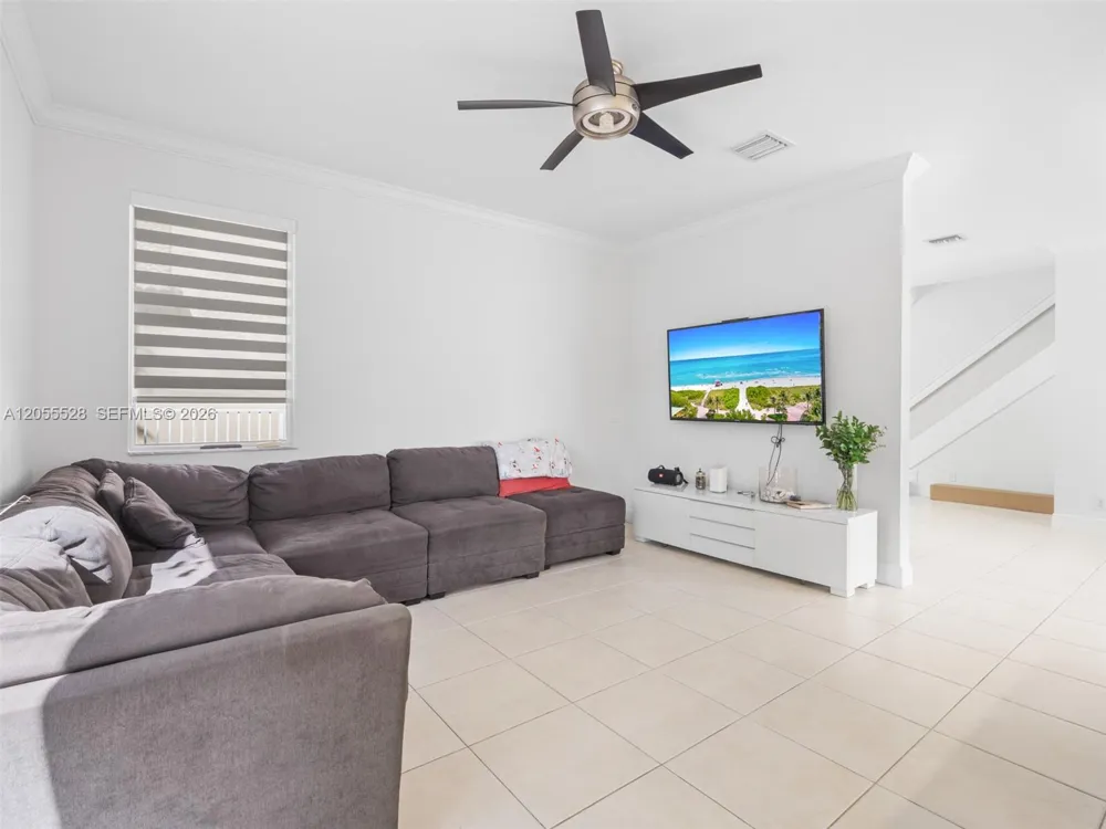 462 Fishtail Ter Weston, FL 33327