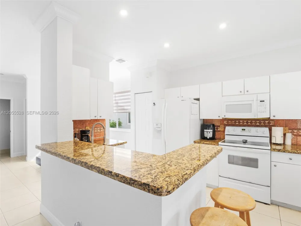 462 Fishtail Ter Weston, FL 33327