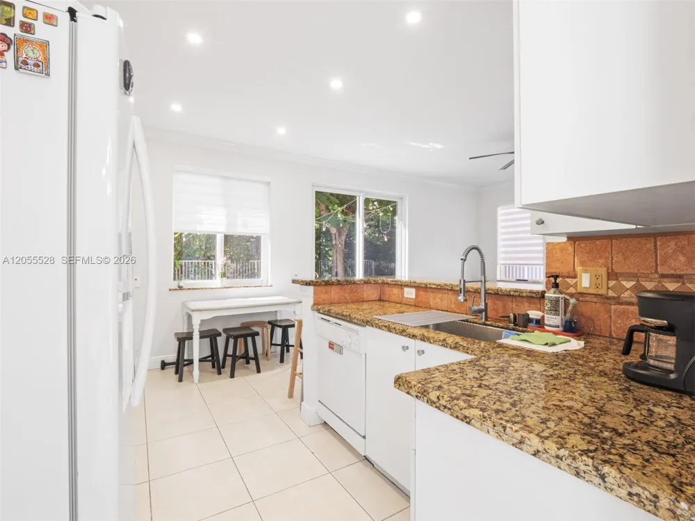 462 Fishtail Ter Weston, FL 33327