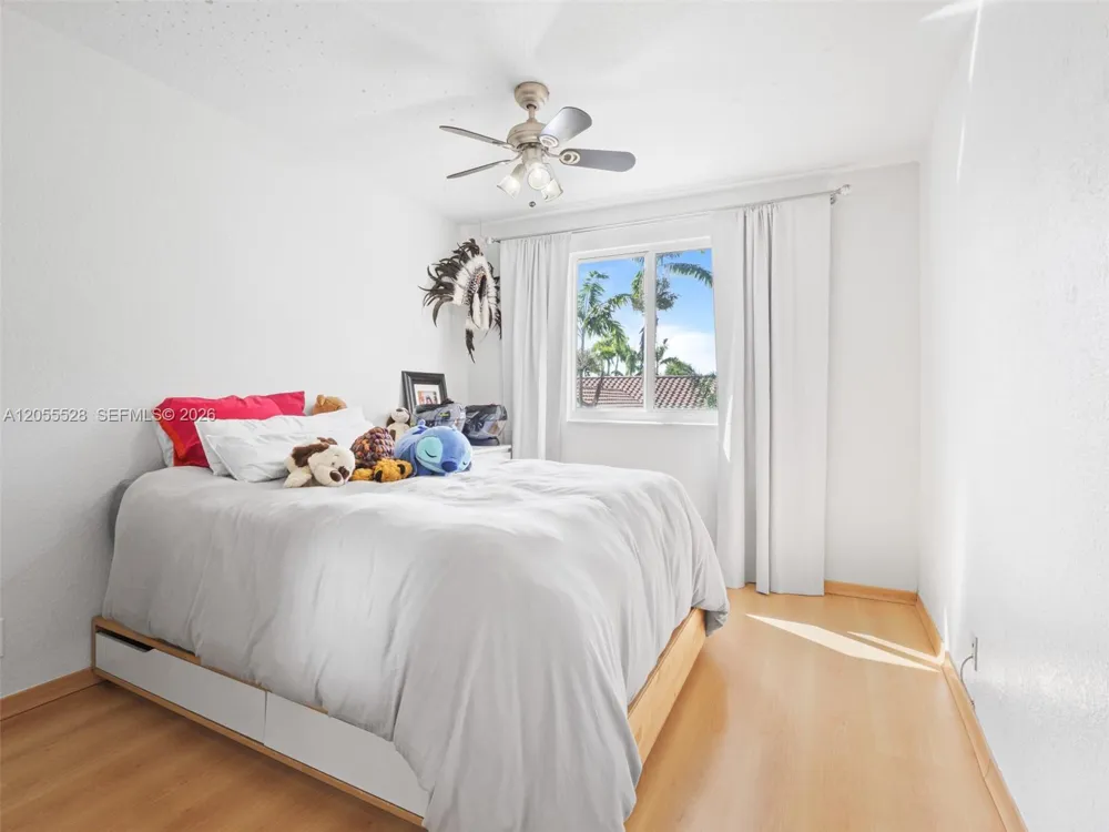 462 Fishtail Ter Weston, FL 33327